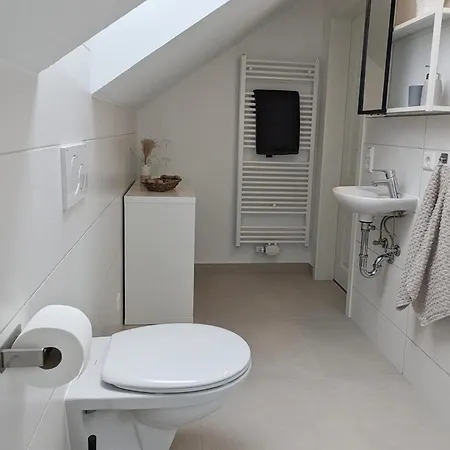 Modernes 2-zimmer Apartment *